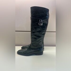 AGL Green Winter Rain Boots with Sleek Design
